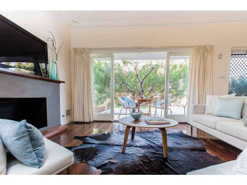 57A Walpole Street, St James WA 6102