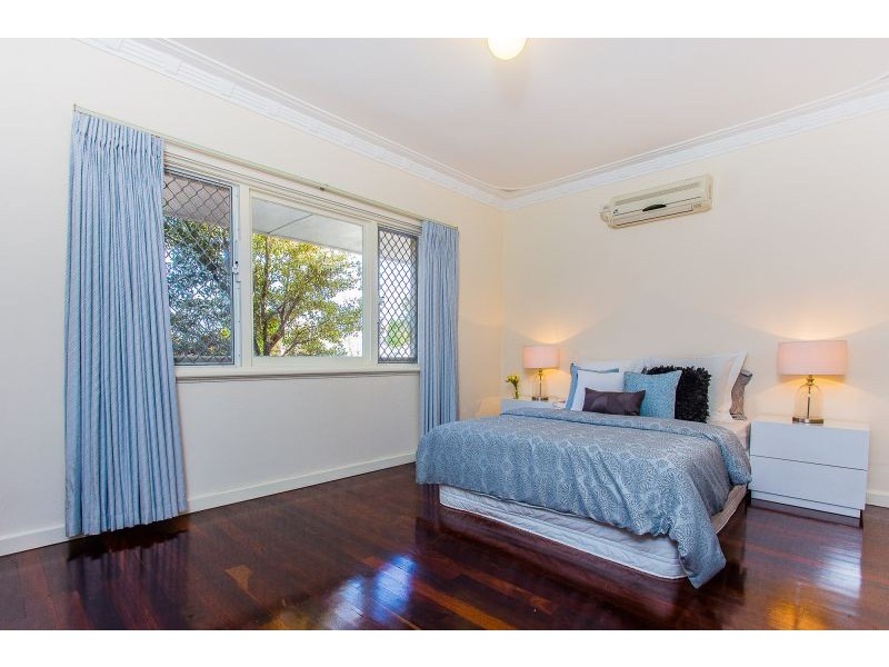 57A Walpole Street, St James WA 6102