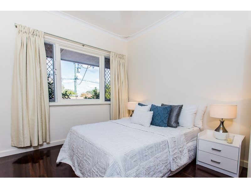 57A Walpole Street, St James WA 6102