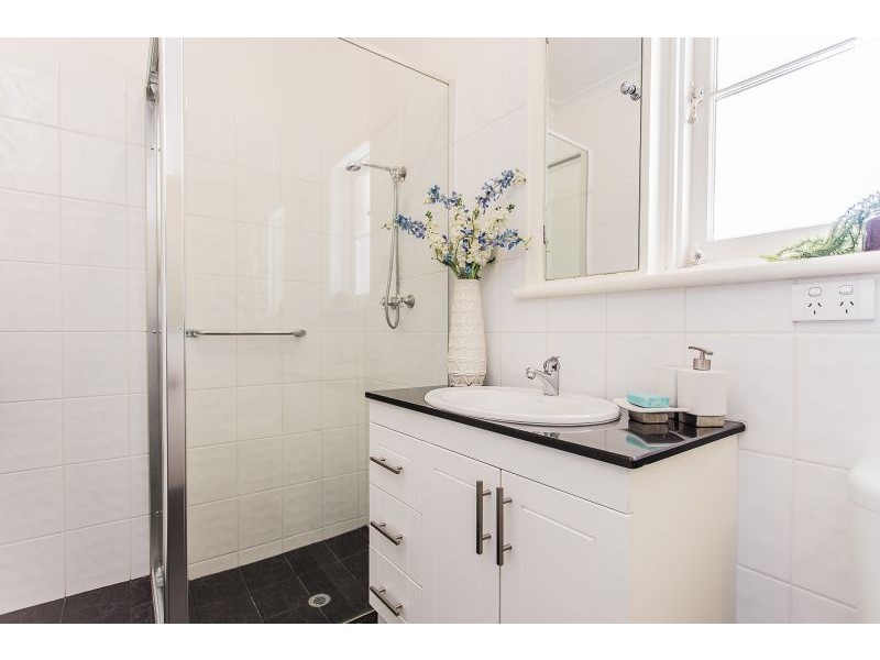57A Walpole Street, St James WA 6102
