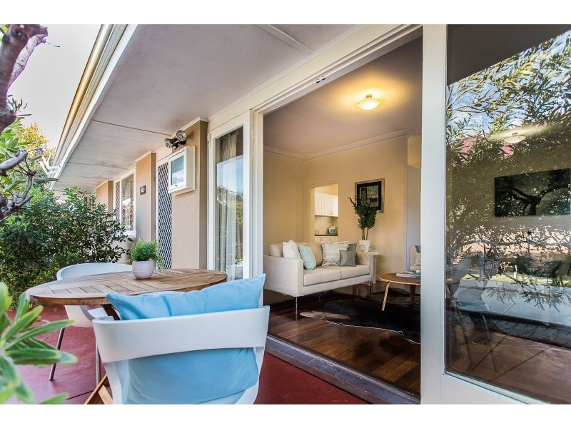 57A Walpole Street, St James WA 6102