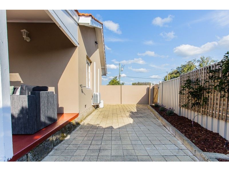 57A Walpole Street, St James WA 6102