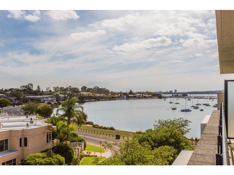 W403/70 Canning Beach Road, Applecross WA 6153