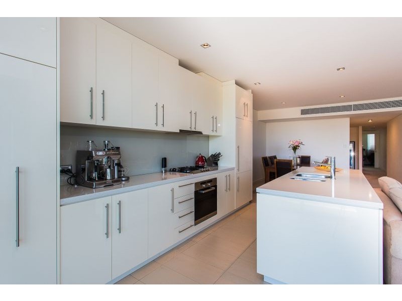W403/70 Canning Beach Road, Applecross WA 6153