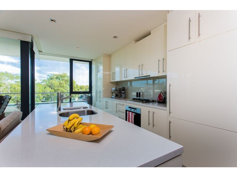 W403/70 Canning Beach Road, Applecross WA 6153