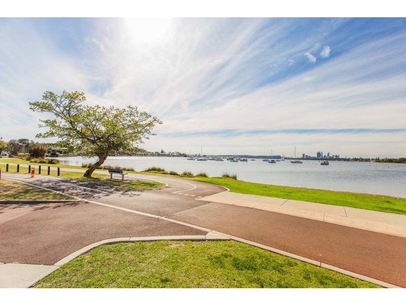 W403/70 Canning Beach Road, Applecross WA 6153