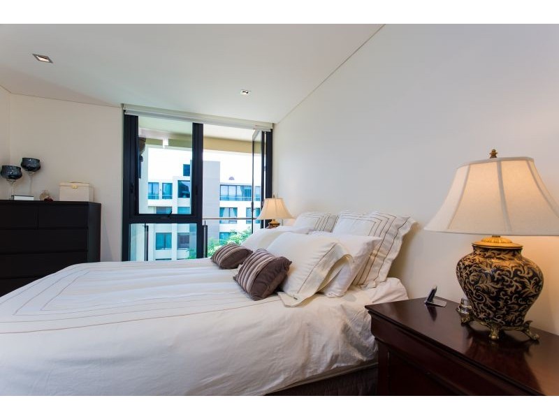 W403/70 Canning Beach Road, Applecross WA 6153