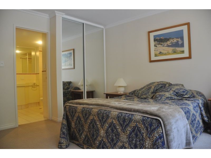 12/134 Mounts Bay Road, Perth WA 6000