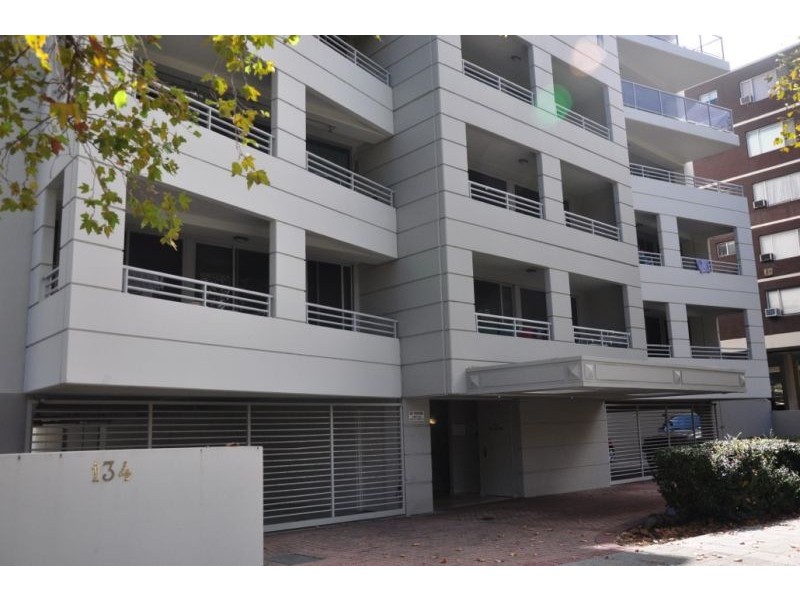 12/134 Mounts Bay Road, Perth WA 6000