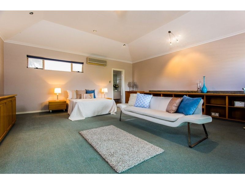 25 Rose Ave, South Perth WA 6151
