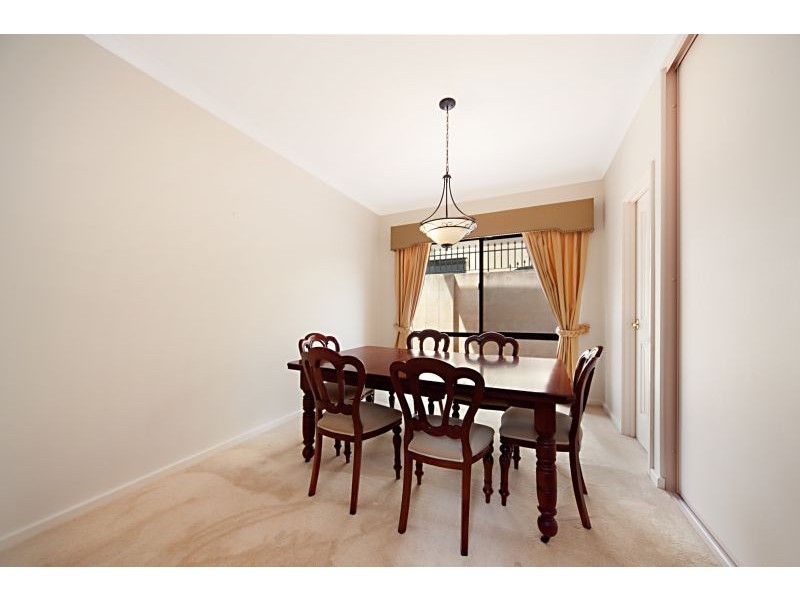 2/31 Hazel St, Como WA 6152