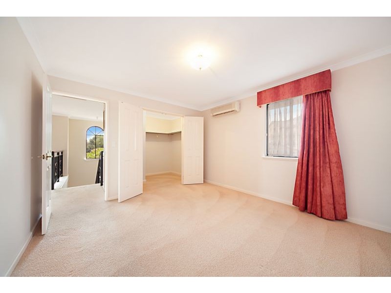 2/31 Hazel St, Como WA 6152