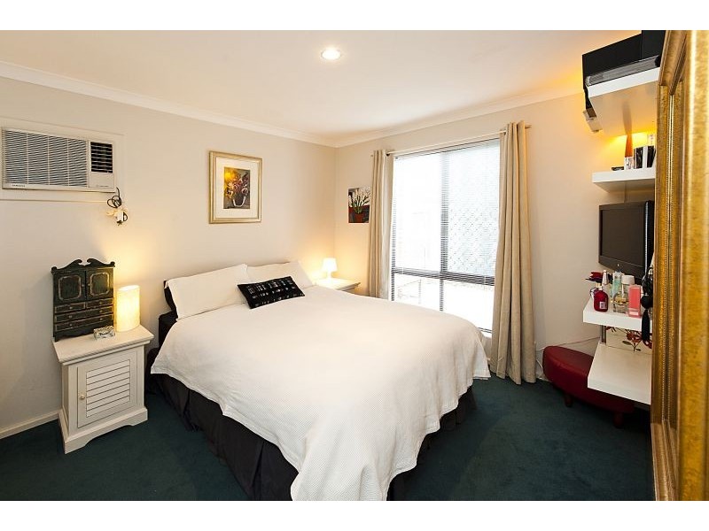 1/61 Robert Street, Como WA 6152