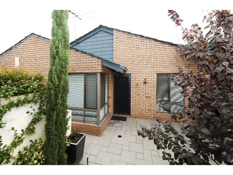 1/61 Robert Street, Como WA 6152