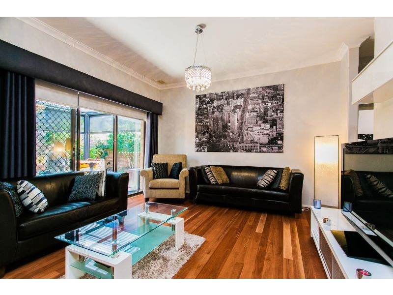 1/70 Strickland Street, South Perth WA 6151