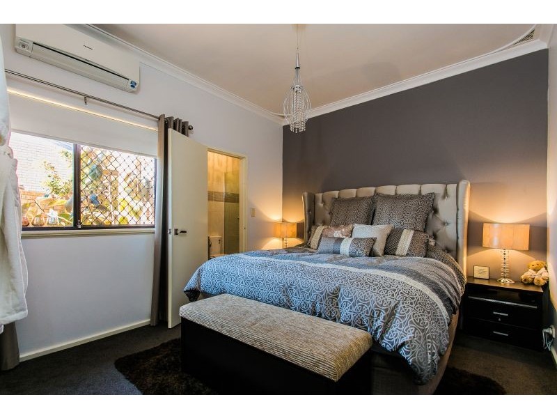 1/70 Strickland Street, South Perth WA 6151