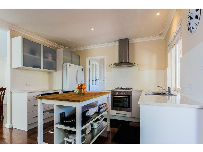 22 Fern Road, Wilson WA 6107