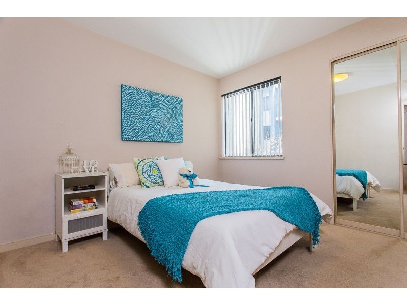 12/15 Tanunda Drive, Rivervale WA 6103