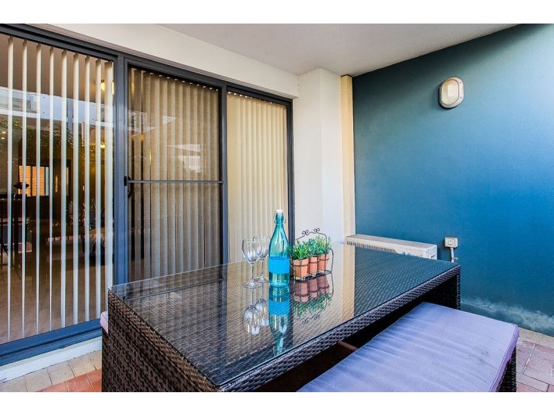 12/15 Tanunda Drive, Rivervale WA 6103