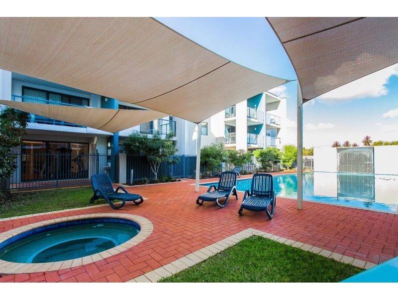 12/15 Tanunda Drive, Rivervale WA 6103