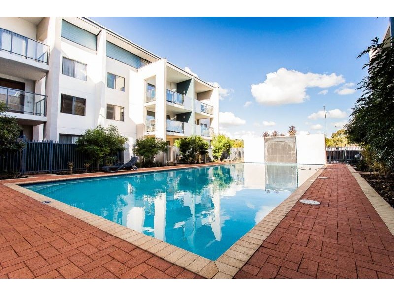 12/15 Tanunda Drive, Rivervale WA 6103