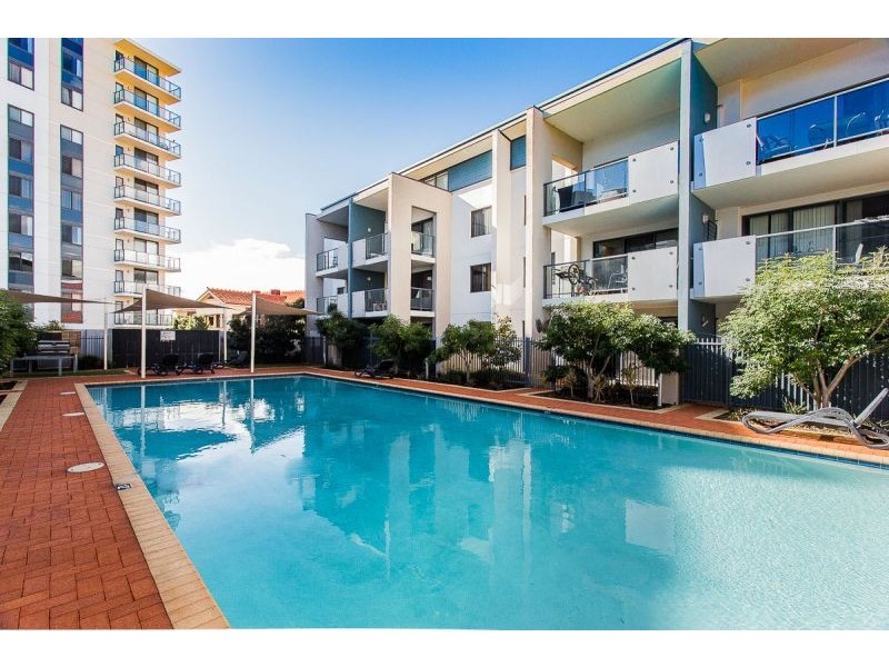 12/15 Tanunda Drive, Rivervale WA 6103
