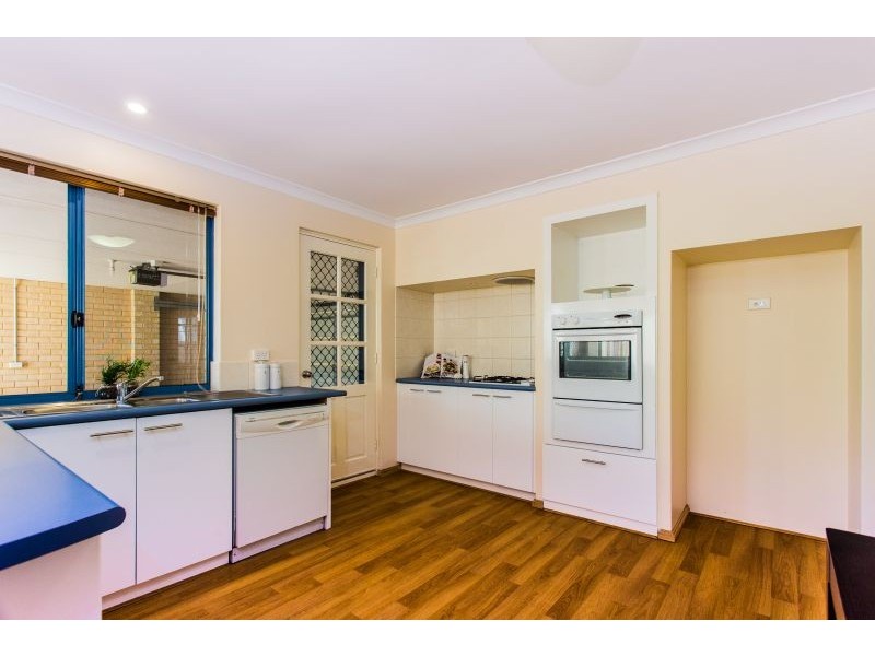 40B Lamond Street, Melville WA 6156