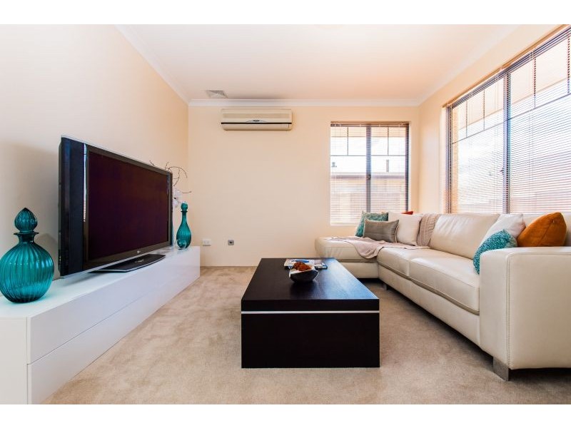 40B Lamond Street, Melville WA 6156