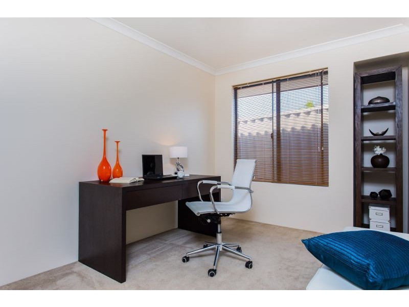 40B Lamond Street, Melville WA 6156