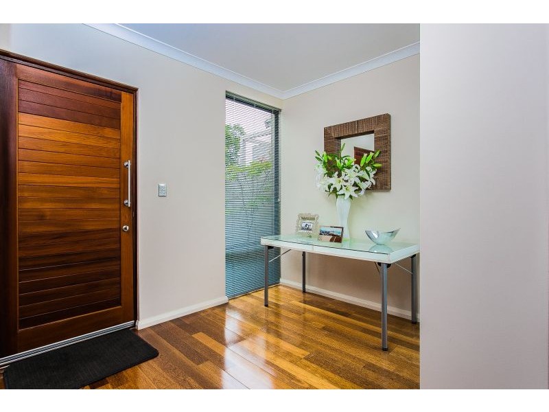 22A Bickley Crescent, Manning WA 6152