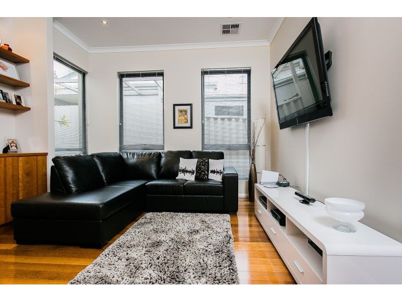 22A Bickley Crescent, Manning WA 6152