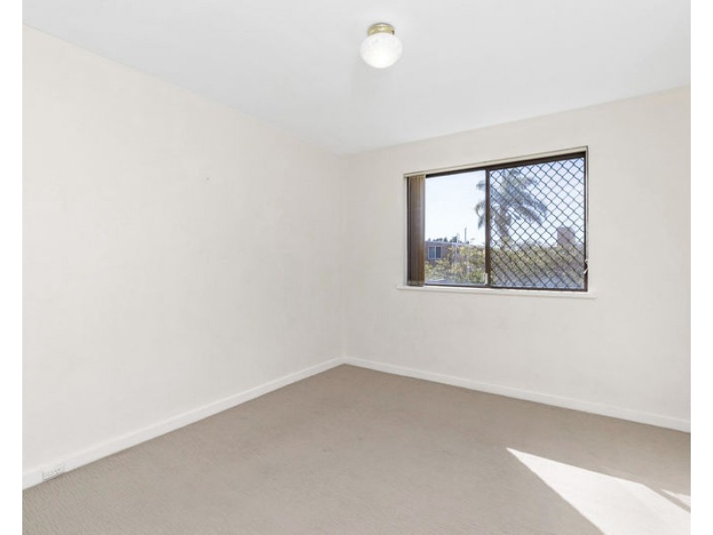 1/46 King George Street, Victoria Park WA 6100