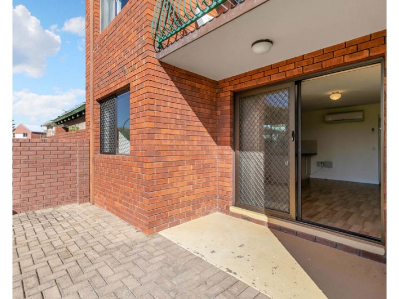 1/46 King George Street, Victoria Park WA 6100