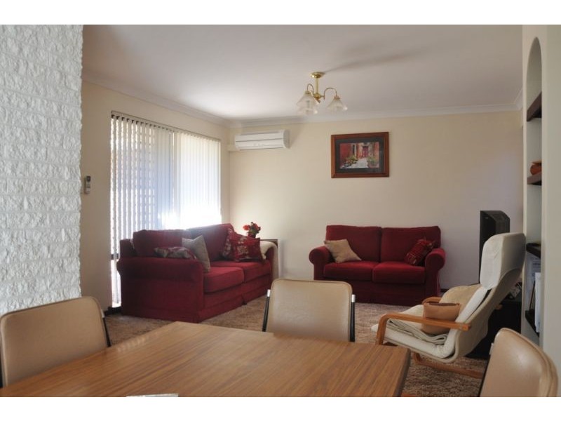 1/5 Eleanor Street, Como WA 6152