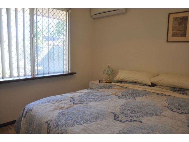 1/5 Eleanor Street, Como WA 6152