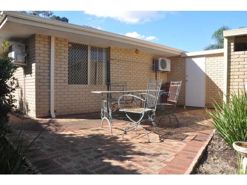 1/5 Eleanor Street, Como WA 6152