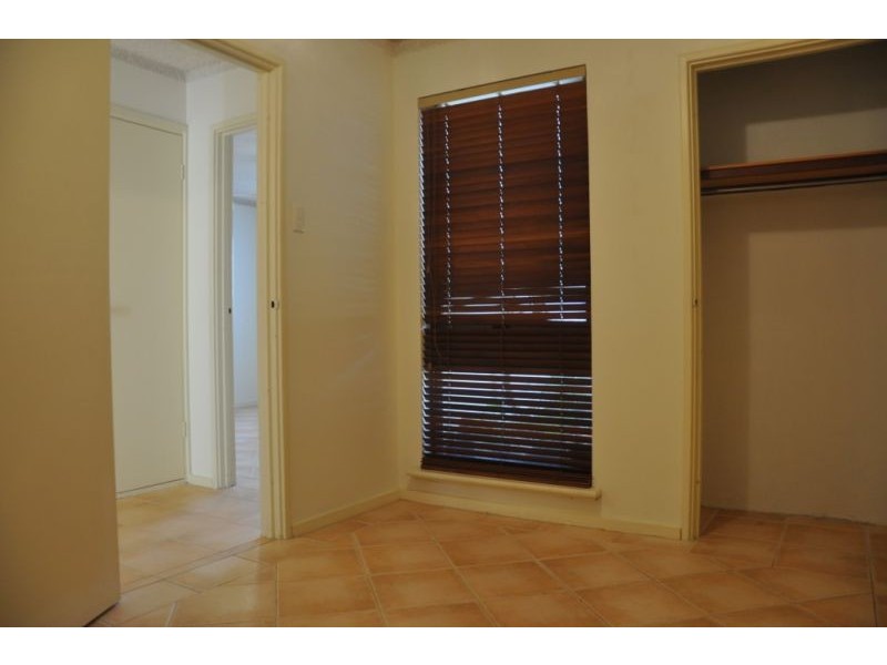 1/440 Canning Highway, Como WA 6152