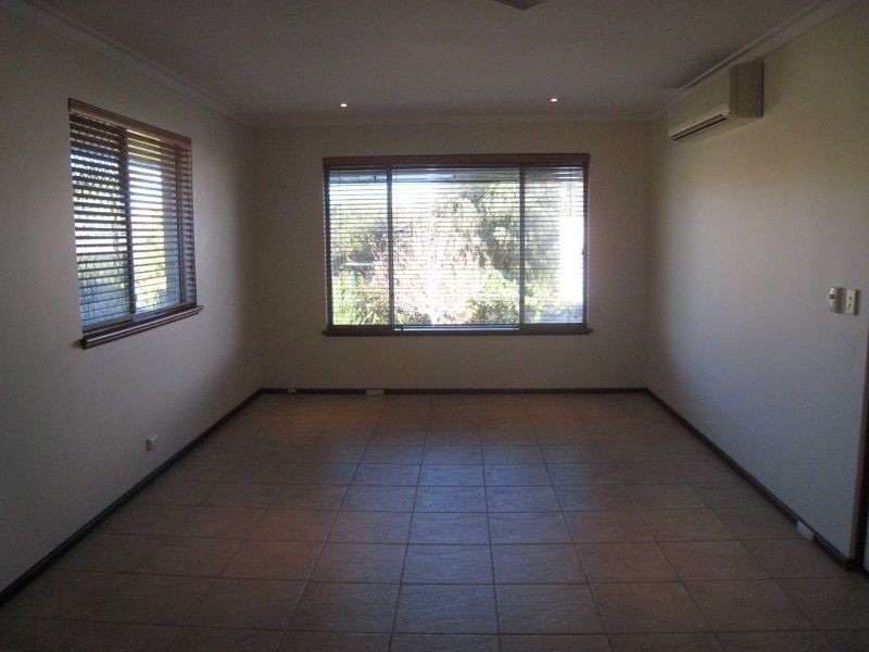 28b Robert Street, Como WA 6152