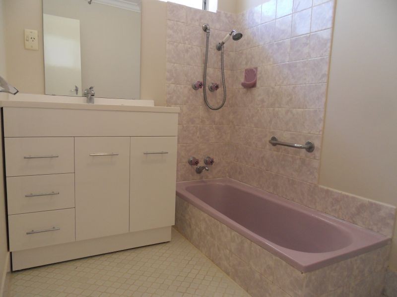 64 Thelma Street, Como WA 6152