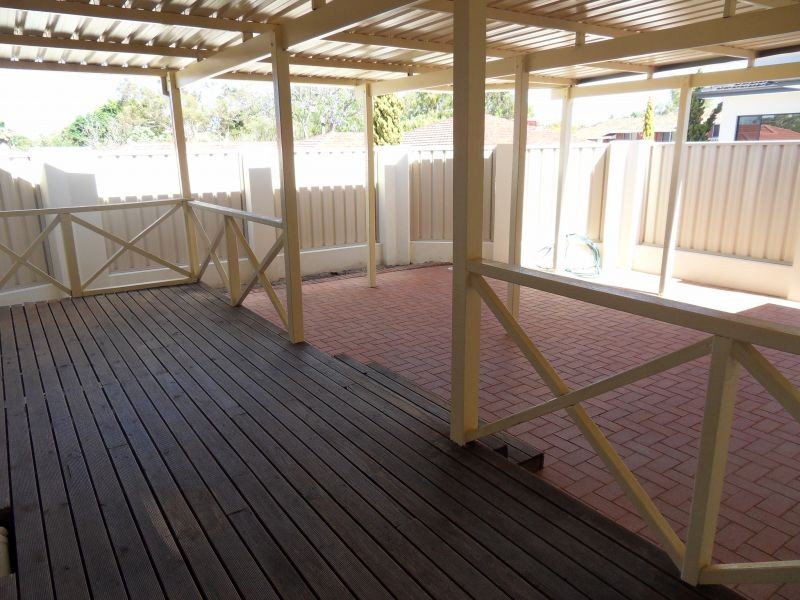 64 Thelma Street, Como WA 6152