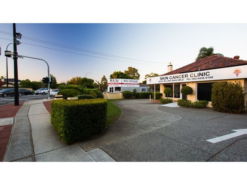 2 Barker Avenue, Como WA 6152