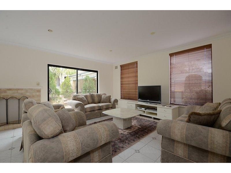 7a Bedford Road, Ardross WA 6153