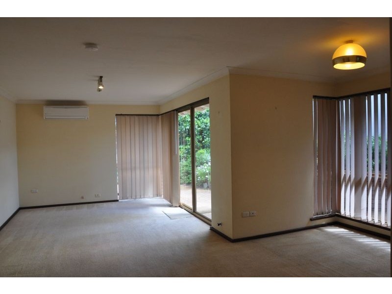 1/63 Park Street, Como WA 6152