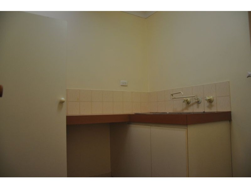 1/63 Park Street, Como WA 6152