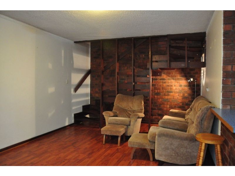 9/5 Brighton Road, Rivervale WA 6103