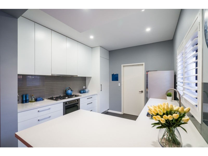 1/70 Strickland Street, South Perth WA 6151