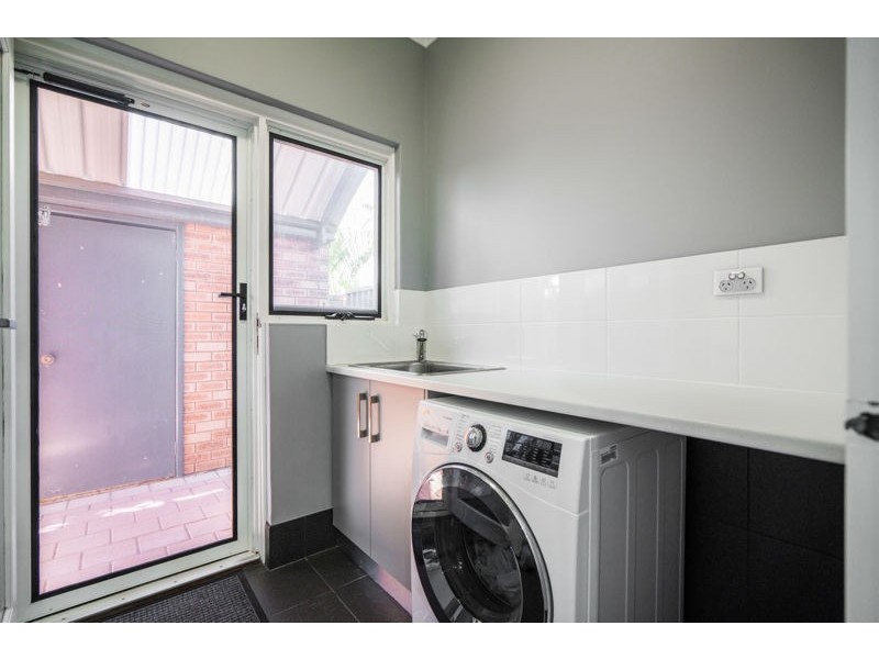 1/70 Strickland Street, South Perth WA 6151