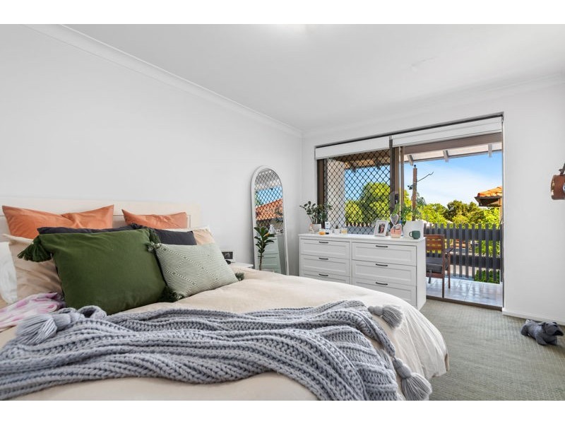 4/4 Lawrence Street, Como WA 6152