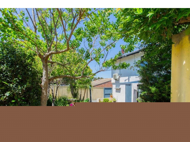 4/4 Lawrence Street, Como WA 6152