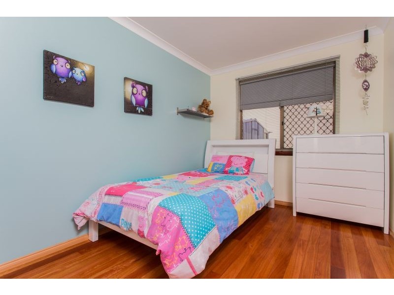 13 Capill Corner, Leeming WA 6149